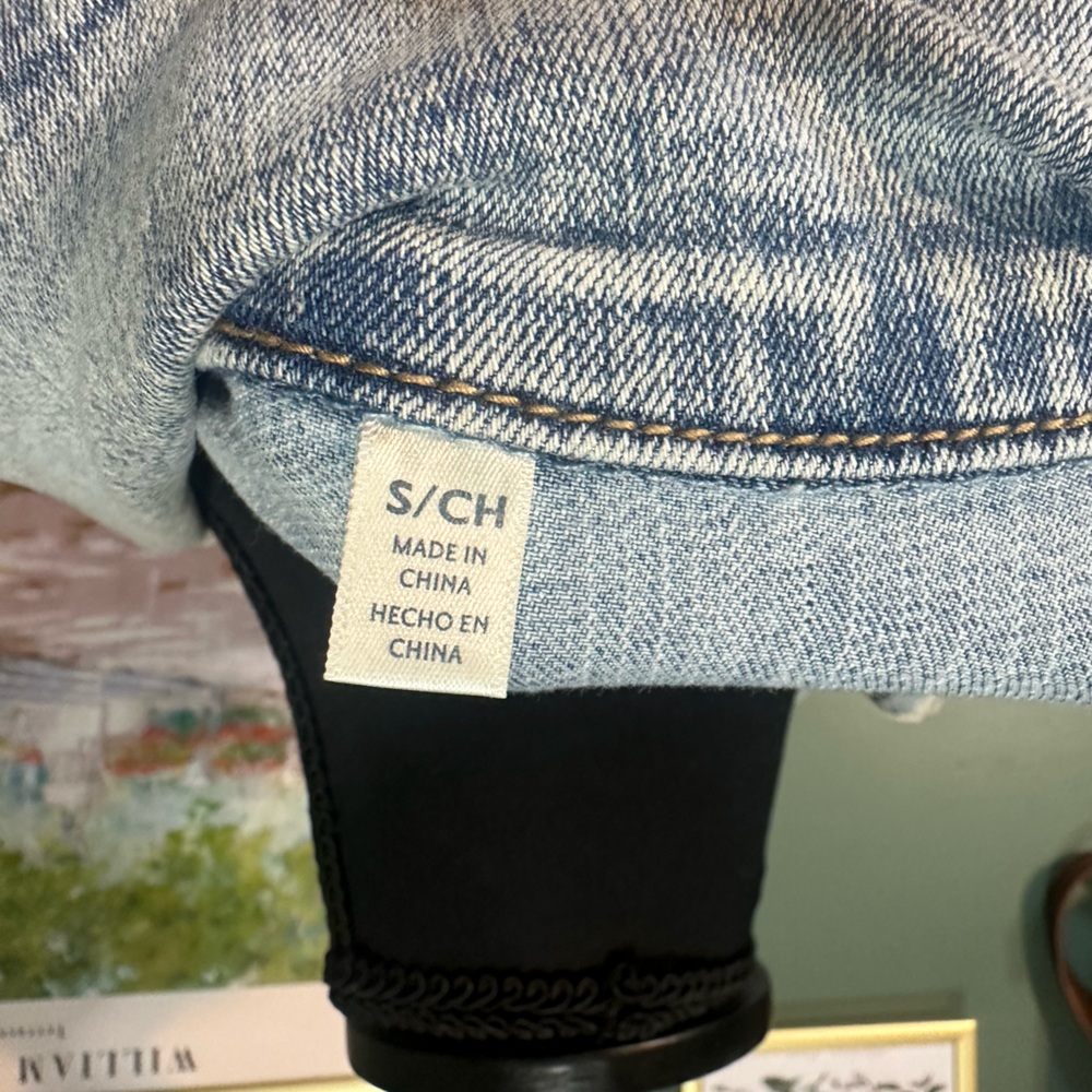 Seven7 Light Blue Faded Denim Jacket Size Small - Picture 4 of 5